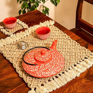Set de table 100% coton noué à la main avec bijou à huit nœuds Tapis de table boho en macramé fait à la main pour la décoration de la maison et du bureau - Product Image 1