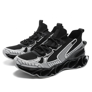 Zapatillas de deporte de marca originales informales de alta calidad personalizadas de diseñador, zapatillas Retro grabadas para hombre, zapatillas deportivas de estilo baloncesto - Product Image 2