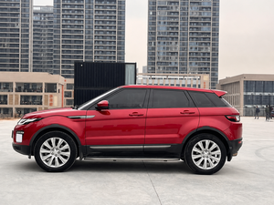 Land Rover <span class=keywords><strong>Evoque</strong></span> d'occasion <span class=keywords><strong>2016</strong></span> <span class=keywords><strong>SE</strong></span> AWD 2.0L, boîte automatique 9 vitesses, SUV avec sièges en cuir, hayon électrique et feux LED - Product Image 4