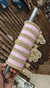 Bracelets de mariée en or mat en ligne, style tendance, bracelets en laiton avec des couches de pierres et de perles et des détails gravés pour les mariages - Product Image 5