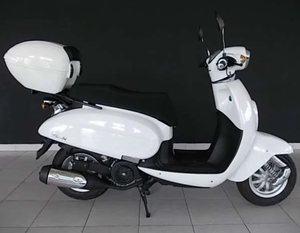 Scooter Daelims Besbii 125cc 2025 - Product Image 3