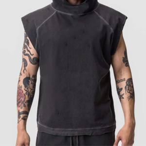 Camiseta de gimnasio con capucha para hombre para entrenamientos y fitness: ligera, transpirable y perfecta para levantamiento de pesas y correr - Product Image 6