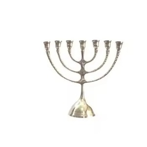 Portavelas de Metal Menorah con 7 brazos Diseño elegante Soporte de vela decorativo de lujo hecho a mano para decoración elegante del hogar - Product Image 1