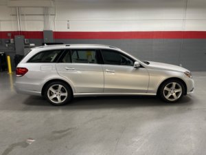 Mercedes-Benz E 350 Luxury 2015 Usado en Buen Estado - Product Image 3