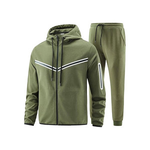 Vente en gros de survêtement de football à manches longues personnalisé grande taille pour hommes vêtements de sport de club de football pour adultes pantalon à capuche pour - Product Image 1