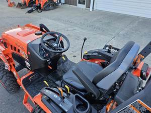 Tracteur LX4020HSD 2025 - Tracteur utilitaire compact haute performance - Product Image 5