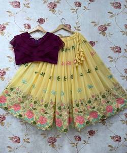 Lehenga Choli de Tela Tafetán para Bodas, con Dupatta, Ropa India para Mujer, Semi-Confeccionada, Venta al por Mayor, Prenda de Surat - Product Image 4