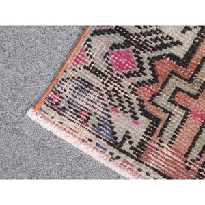 Tapis de 1,1 x 2,9 pieds, tapis turc vintage, tapis en laine rayé marron et bleu - Product Image 5