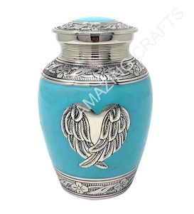 Urne funéraire en métal artisanale avec oiseaux en vol argentés et bleus, accents argentés gravés, taille niche 200 Cu In - Product Image 1