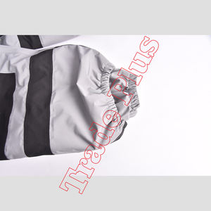 Pantalones de Nieve Impermeables Unisex Gris y Negro con Paneles en Contraste, Cintura con Cordón Ajustable, Múltiples Bolsillos con Cremallera y Puños Elásticos - Product Image 6