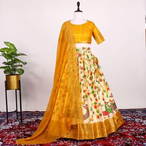 คอลเลกชัน kalamkari lehenga สำหรับเทศกาลและงานแต่งงาน fabzone - Product Image 1