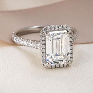 Anillo de diamante cultivado en laboratorio Esmeralda IGI Anillo de diamante creado en laboratorio de oro de 14K para boda y anillo o banda de compromiso - Product Image 1