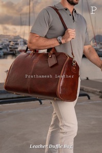 Bolsas de lona de cuero de tendencia 2025, seguras, espaciosas, precio al por mayor, negocios clásicos hechos a mano, descuentos directos de fábrica a granel - Product Image 2