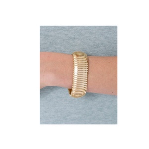 Pulsera de latón martillado para mujer, brazalete curativo envuelto en alambre, brazalete abierto, joyería - Product Image 5