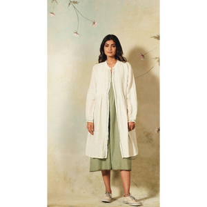 Robe longue plissée en lin/coton ivoire KIANA, respirante et tissée - Product Image 1