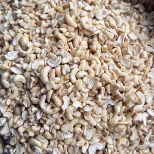 Noix de Cajou SANTIGO de Qualité Supérieure en Gros – Amandes de Cajou avec Logo Personnalisé GRATUIT - Product Image 1