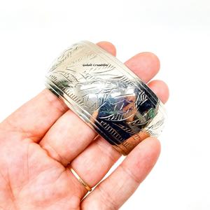 Bracelet manchette rétro fait main Vintage 1970s gravé en laiton plaqué argent bracelet pour femmes Boho Style Antique bijoux - Product Image 3