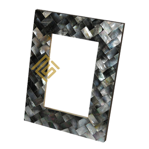 Marco de fotos de madera de resina con diseños personalizados de alta calidad hecho a mano en la India Marco de fotos de hueso de cuerno más vendido a precio mayorista - Product Image 5