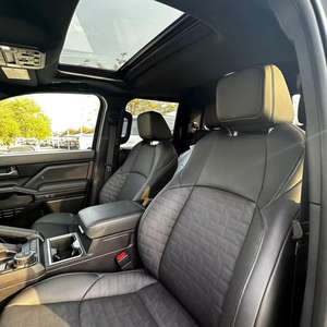 2024 รถโตโยต้า ทาโคมา ราคาประหยัด - Product Image 6