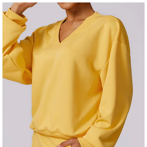 Vente chaude Ensemble 2 Pièces pour Femmes Tenue Décontractée Assortie Haut et Jupe Logo Personnalisé OEM Service Coton Matériel - Product Image 1