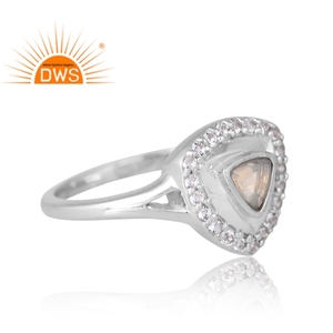 Meilleur design Bague en argent sterling 925 avec opale éthiopienne naturelle et topaze blanche Fabricant de bijoux personnalisés - Product Image 4