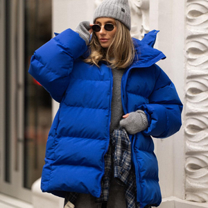 Lightweight Dyed Insulated Puffer Outerwear Jacket for <b>Women</b> Wool Offering <b>Winter</b> Protection Quilted Padding Wholesale Export - Product Image 4