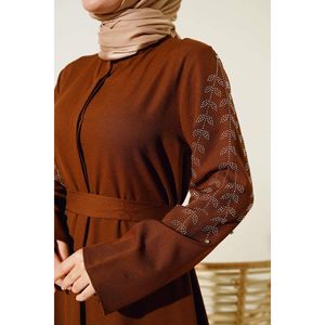 Abaya Marron avec Manches Ornées de Pierre - Product Image 2