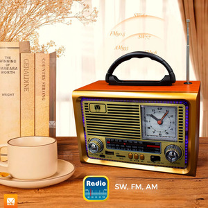 Altavoz Bluetooth con Radio FM, Reloj, Luz LED, Portátil y Recargable - Colores Surtidos - Product Image 3