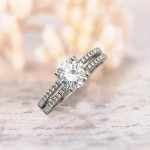 Anillo de Compromiso de Plata con Moissanita Premium de 1 Quilate, Corte Redondo, Diseño de Media Eternidad con Diamantes, Joyería de Lujo para Bodas, Venta al por Mayor - Product Image 3