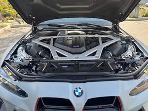 BMW M3 CS 2024 Usado en Buen Estado, 6300 Millas, Motor de 6 Cilindros con Doble Turbo, Frenos de Cerámica de Carbono M, Color Gris Brooklyn - Product Image 6