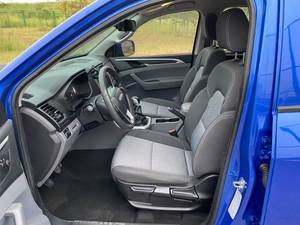 ใช้รถตงค์ Datong MAXUS T70 สำหรับ SAIC ปี 2024 เครื่องยนต์ดีเซล 2.0T เกียร์อัตโนมัติ เบาะหนัง หลังคาพาโนรามา กล้องมองหลัง 360 องศา สะดวกสบาย กระบะยาว - Product Image 5