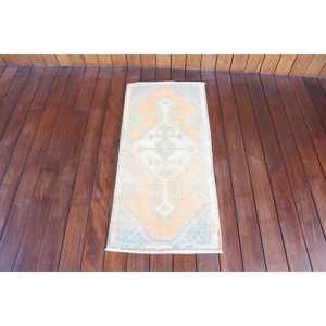 Alfombra Turca de Lana de 15x3.2 pies, Diseño de Plantas y Árboles Azules en Patchwork, Respaldo de Látex Ecológico, Estilo Tradicional - Product Image 1