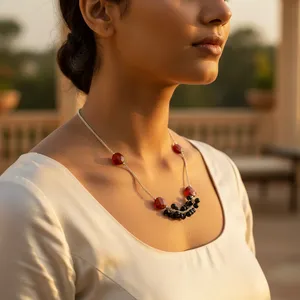 Collier élégant pour femme avec perles et pierres rouges et noires, chaîne en argent plaqué or, style ras-de-cou, bijou de mode pour mariage, cadeau - Product Image 1