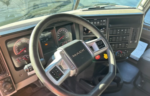 Vehículos Usados de Segunda Mano, Camioneta Anthem AN64T 2020 - Product Image 2