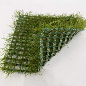 Tapis en rouleau pour animaux de compagnie, qualité supérieure, option à faible teneur en COV, mélange de plantes, 50 mm, sans odeur, drainage rapide pour zone animale - Product Image 2