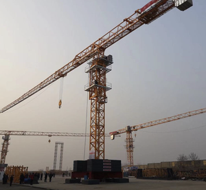 Grúas Torre de Plataforma Plana de 12 Toneladas de Alta Calidad y Rentables para Construcción con Especificaciones Excelentes - Product Image 2