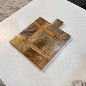 Vente chaude Planche à découper en bois de manguier Qualité durable avec finition naturelle pour les ustensiles de cuisine et les restaurants - Product Image 3