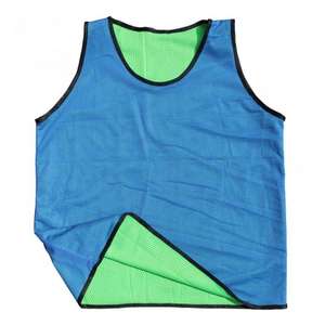 Bavoir de gilet de football pour sports d'équipe en maille à séchage rapide, équipement de pratique léger et respirant pour le basket-ball de football et l'utilisation en extérieur - Product Image 1