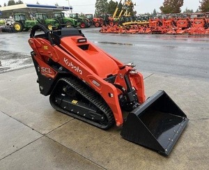 Chargeuse-pelleteuse Kubota SSV75, chargeuse compacte à roues diesel haute performance avec boîte de vitesses pour la construction et l'agriculture - Product Image 3