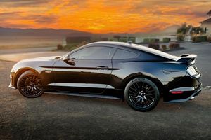 Ford Mustang GT Coupé Premium Coyote V8 GT Performance Package d'occasion de 2020 - Product Image 3