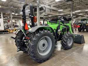 2022 DEUTZ FAHR 4080E Tracteur d'occasion - Product Image 4