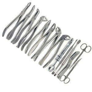 Kit de Instrumentos Quirúrgicos Manuales de Acero Inoxidable para Cirugía General y Uso Veterinario - Product Image 6