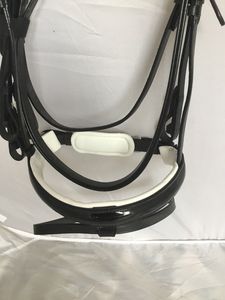 Cheval en cuir verni rond éléments cousus rênes Cheval en cuir Stanford Anatomique Snaffle Bridle Anatomic Horse Leather Bridle - Product Image 4
