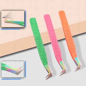 Ensemble de pinces à cils multifonctionnelles 6 pièces Couleurs personnalisées Matériau en acier inoxydable Comprend un étui magnétique - Product Image 5