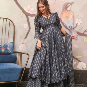 ของขวัญล่าสุดสำหรับคอลเลกชัน3ชิ้นลายพิมพ์ kurti ที่สวยงามแฟนซีพร้อมพาลาซโซและ dupatta แบบเต็มรูปแบบ - Product Image 1