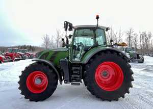 Tractor Agrícola Fendt 1050 Vario Usado, Motor Diésel Eficiente de Alta Potencia, 4x4, para Tareas Agrícolas Pesadas - Product Image 4