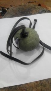 Capucha de cetrería Estilo árabe de Qatar con tirantes de nailon y cuero Portátil Todos los tamaños árabes disponibles - Product Image 2