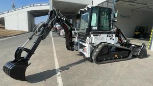 Cheap Reliable Used <b>for</b> Hidromek HMK 62T <b>Skid</b> <b>Steer</b> Loader 4 Wheel Drive High Load Moment <b>for</b> <b>sale</b> - Product Image 3