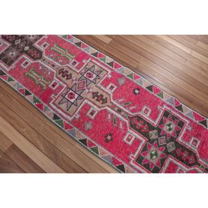 พรมตุรกีวินเทจ ขนาด 2.6x11.5 ฟุต พรมขนาดเล็ก สีชมพูเขียว ลายเรขาคณิต - Product Image 2