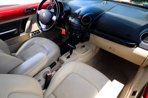 2010 VOLKSWAGEN ESCARABAJO - Product Image 2